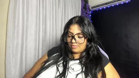 Snapshot of avrilrizox chatting on April 17, 2026, 6:05 am avrilrizox online show from April 17, 2026, 6:05 am