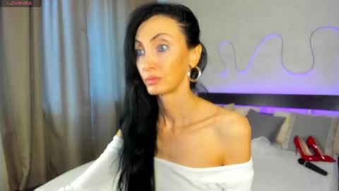 Snapshot of avrora_mars chatting on June 28, 2026, 9:26 am Avrora online show from June 28, 2026, 9:26 am