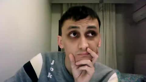 awesenheit online show from January 15, 2025, 1:20 pm