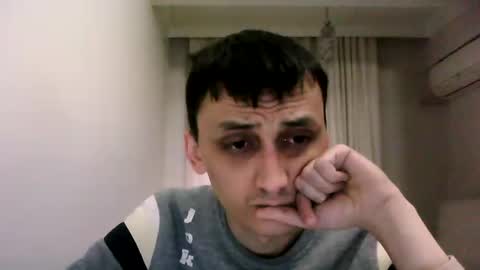 awesenheit online show from February 9, 2025, 2:07 pm