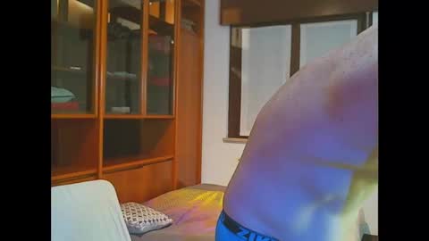 HappyNewSky here online show from January 31, 2025, 9:59 am