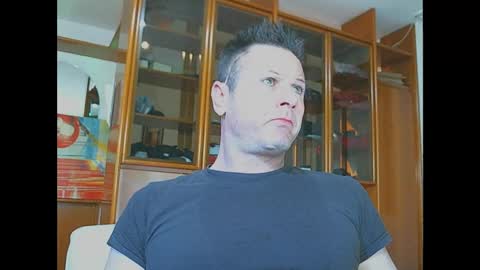 HappyNewSky here online show from February 16, 2025, 5:26 pm