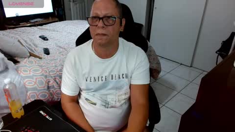 Alex online show from April 15, 2026, 8:20 pm