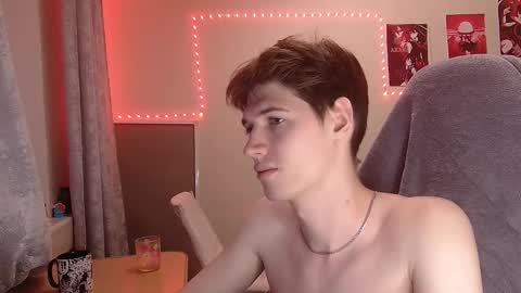 axel_0ne online show from February 12, 2026, 1:28 pm