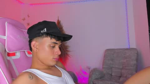 Snapshot of axel_cody_ chatting on May 25, 2026, 4:13 pm AXEL online show from May 25, 2026, 4:13 pm