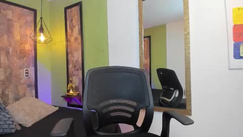 axel_draven online show from November 13, 2025, 11:09 am