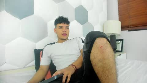 Axel Forte online show from April 18, 2026, 1:48 pm