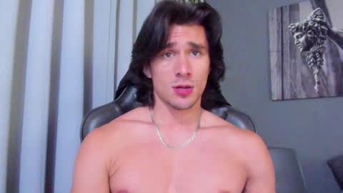 Axel online show from December 12, 2024, 12:16 am