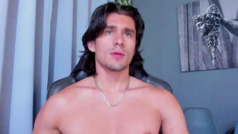 Axel online show from December 13, 2024, 10:02 pm