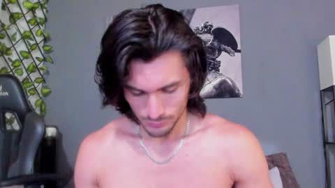 Axel online show from January 15, 2025, 10:02 pm