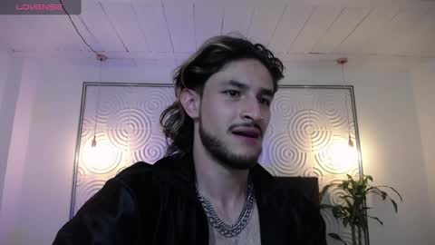 Snapshot of axel_porn_ chatting on May 29, 2026, 2:20 am Axel online show from May 29, 2026, 2:20 am