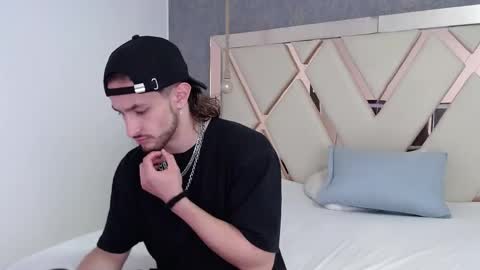 Snapshot of axel_porn_ chatting on May 30, 2026, 3:09 pm Axel online show from May 30, 2026, 3:09 pm