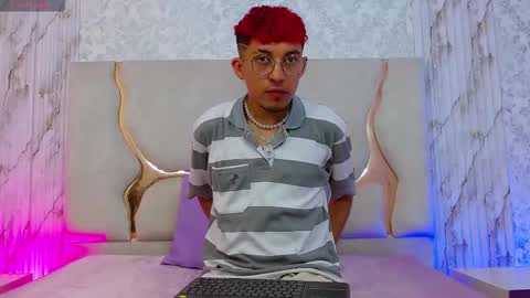 Snapshot of axel_tay1 chatting on January 10, 2026, 12:07 pm AXEL online show from January 10, 2026, 12:07 pm