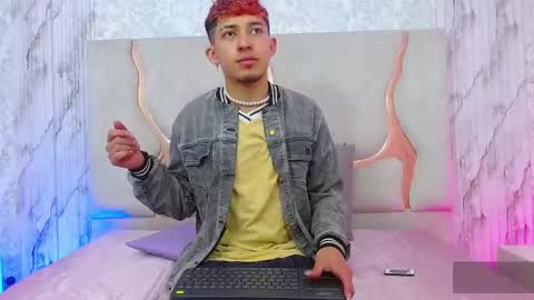 Snapshot of axel_tay1 chatting on February 5, 2026, 12:21 pm AXEL online show from February 5, 2026, 12:21 pm