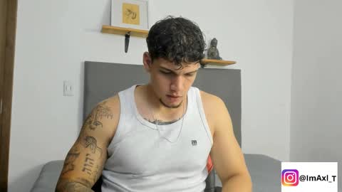 INDEPENDENT MODEL  online show from January 7, 2026, 3:31 am