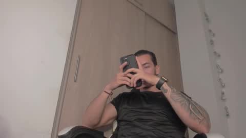 axelblaze_1 online show from March 27, 2026, 12:16 pm