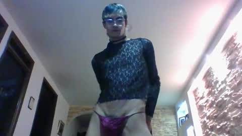 Axel  online show from December 18, 2024, 12:43 am