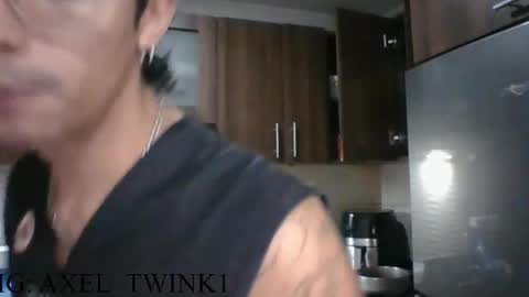 Axel  online show from October 7, 2025, 12:08 am