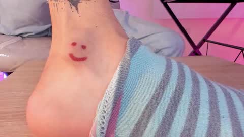 im your little femboy  ALEX   online show from December 1, 2025, 10:26 pm