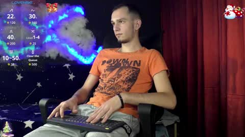 Snapshot of axelmaxximo chatting on November 30, 2025, 3:54 am Axxel online show from November 30, 2025, 3:54 am