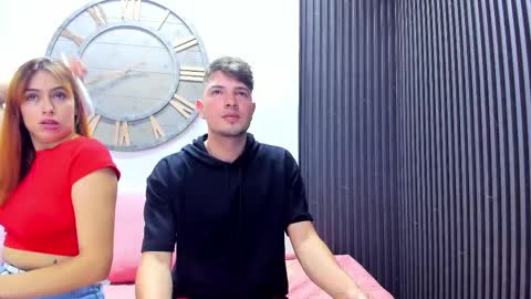 Axel and mia  online show from February 8, 2025, 11:44 am