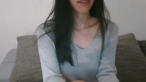 Snapshot of axuepetitt chatting on February 7, 2026, 11:41 pm axue online show from February 7, 2026, 11:41 pm