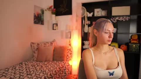 Snapshot of aya_hitakayama_ chatting on September 8, 2025, 7:02 pm aya hitakayama online show from September 8, 2025, 7:02 pm