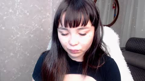 Aya Moon online show from January 4, 2025, 2:35 am