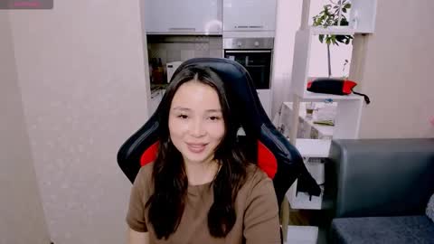 Aya Moon online show from October 9, 2025, 5:27 am