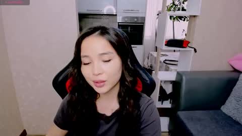 Aya Moon online show from October 10, 2025, 4:22 am