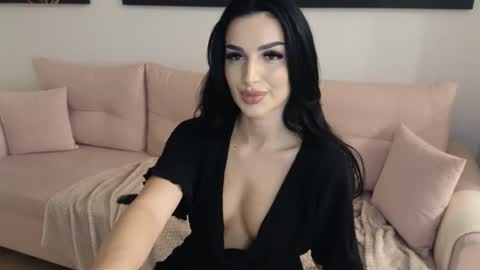 Ayabellle online show from March 19, 2026, 8:57 pm