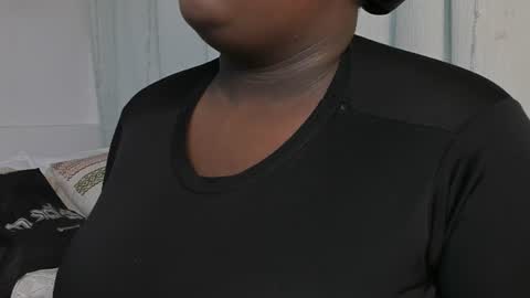 Snapshot of ayanaa_ebony_ chatting on July 14, 2026, 11:27 am Ayana online show from July 14, 2026, 11:27 am
