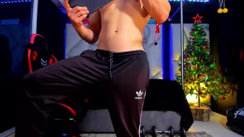 Ayden Miller online show from December 14, 2025, 1:22 am