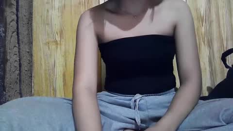 ayesha07 online show from March 7, 2025, 10:56 am