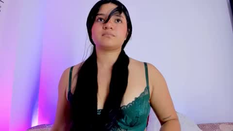 Mariana online show from November 11, 2025, 8:31 pm