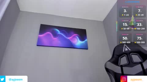 Andr  online show from November 22, 2025, 2:27 pm