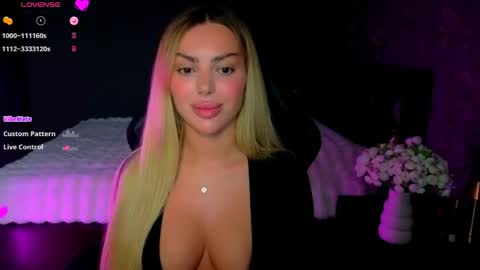 Snapshot of ayla_demir chatting on May 16, 2026, 7:34 pm Ayla Demir online show from May 16, 2026, 7:34 pm
