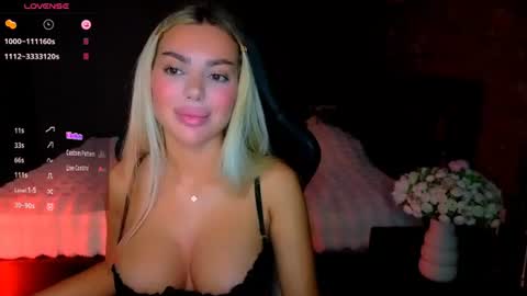 Snapshot of ayla_demir chatting on July 7, 2026, 8:13 pm Ayla Demir online show from July 7, 2026, 8:13 pm