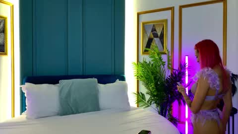 Ayla online show from October 17, 2025, 6:43 pm