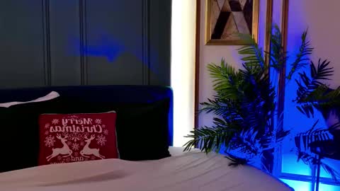 Ayla online show from December 19, 2025, 7:21 pm