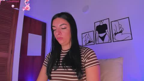 Aylin  online show from November 22, 2025, 11:09 am