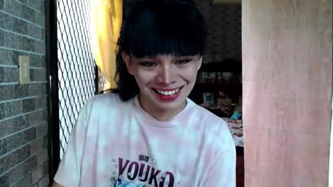 aymkyline online show from November 3, 2025, 5:20 am