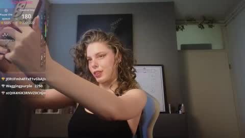 Snapshot of ayreenmoore chatting on March 18, 2026, 3:04 pm Ayreen Moore online show from March 18, 2026, 3:04 pm