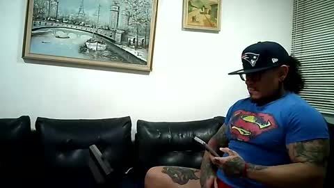 Ayrton naffah2 online show from April 5, 2026, 4:09 am