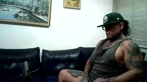 Snapshot of ayrton_naffah2 chatting on May 4, 2026, 5:14 am Ayrton naffah2 online show from May 4, 2026, 5:14 am