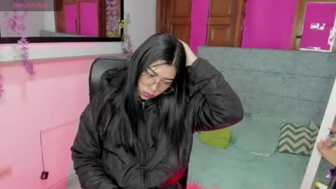 Snapshot of aysha_winxs chatting on June 6, 2026, 4:06 am Aysha online show from June 6, 2026, 4:06 am