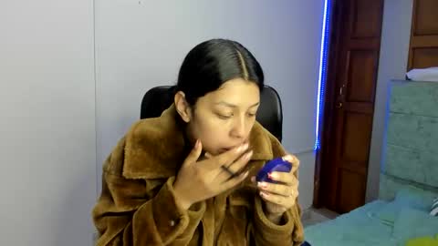 aysha_winxx online show from November 26, 2025, 3:07 am