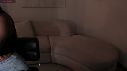 Snapshot of ayshelbrown chatting on November 10, 2025, 5:50 am Ayshel online show from November 10, 2025, 5:50 am