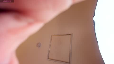 Snapshot of ayshelbrown chatting on November 30, 2025, 4:05 am Ayshel online show from November 30, 2025, 4:05 am