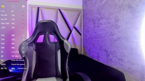 Aysheldoll online show from March 12, 2026, 11:38 am